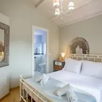 Alexandras Downtown Penthouse Lägenhet Corfu (city)