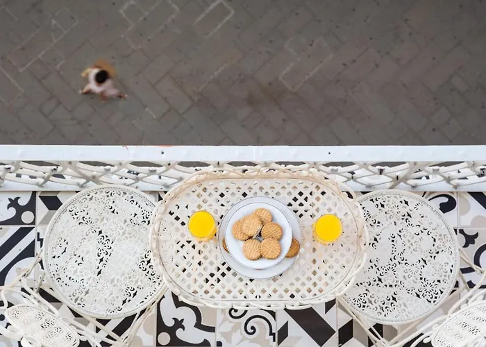 Alexandras Downtown Penthouse *