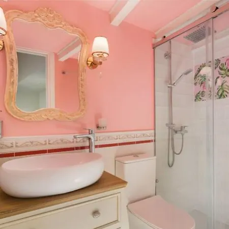 Alexandras Downtown Penthouse * Corfu (city)