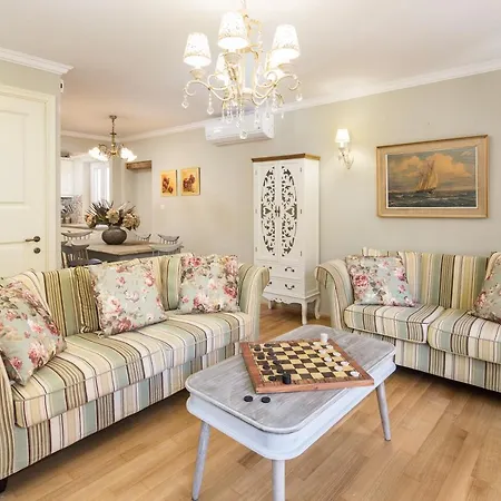 Alexandras Downtown Penthouse Διαμέρισμα *