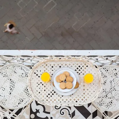 Alexandras Downtown Penthouse *