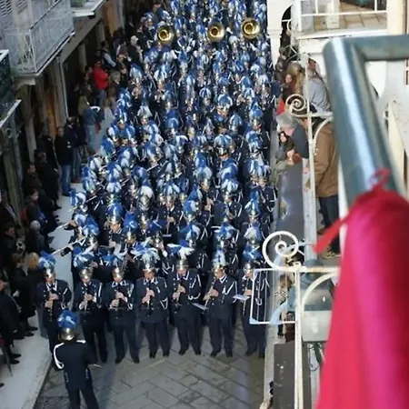 Alexandras Downtown Penthouse * Corfu (city)